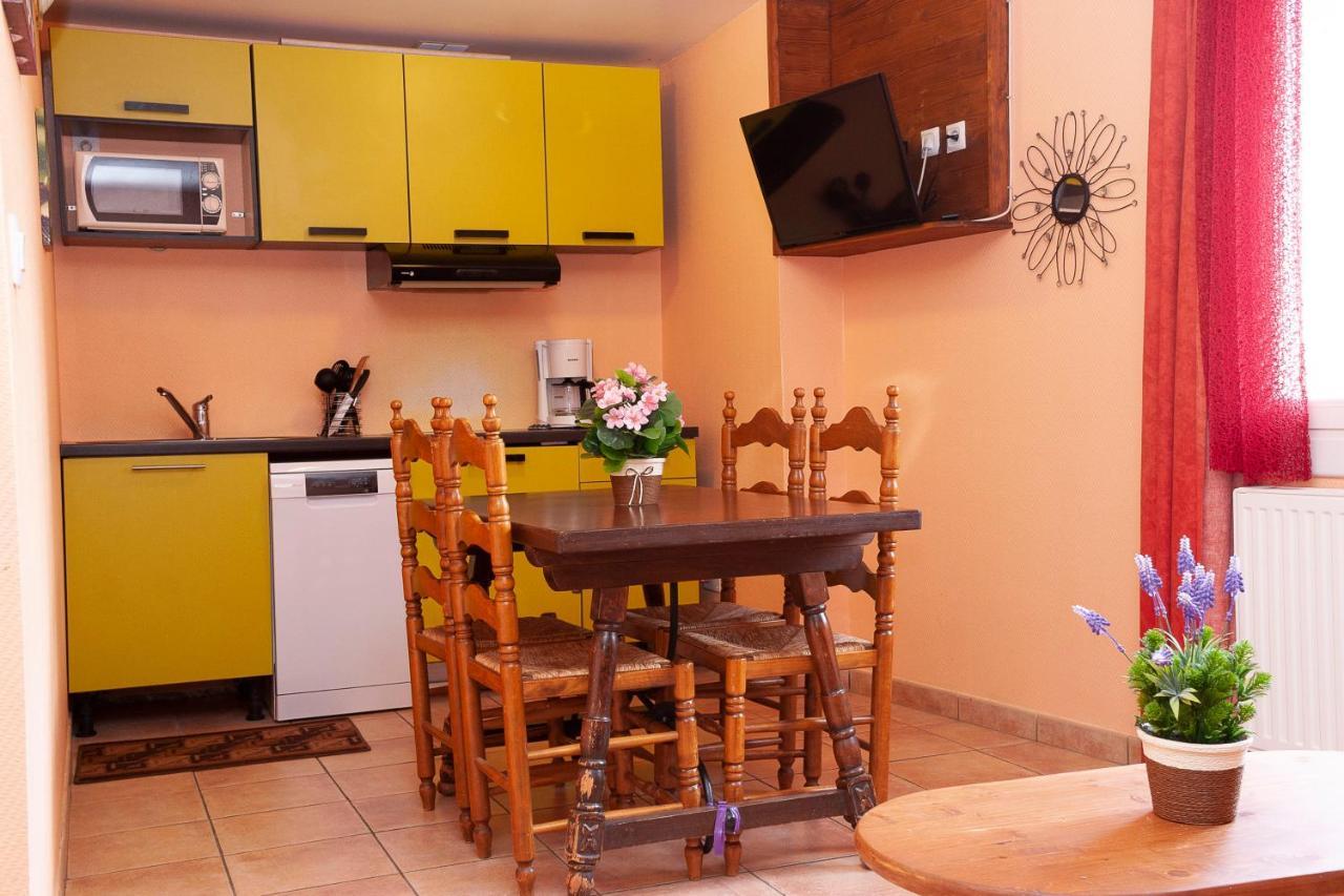 Le Catalan - Hotel Et Appartements Mont-Louis Εξωτερικό φωτογραφία