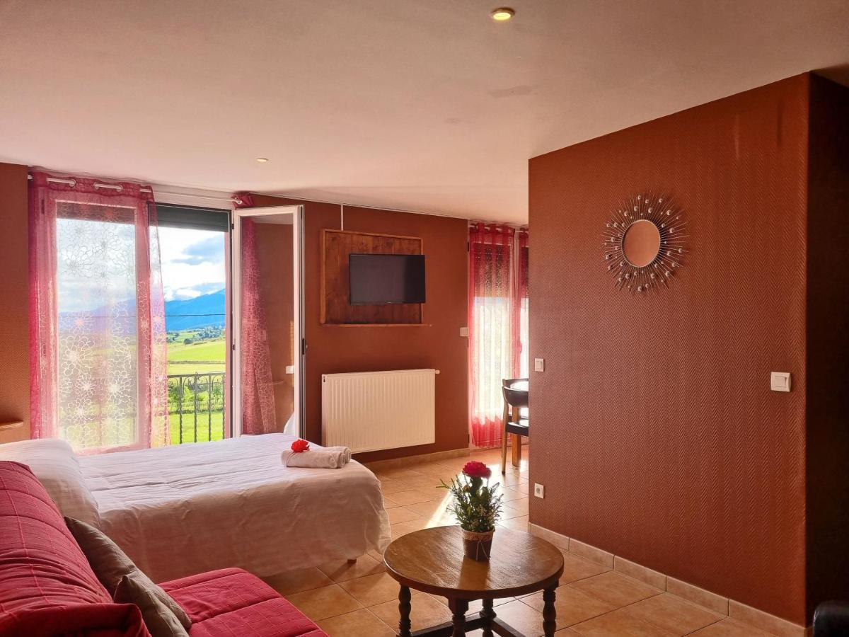 Le Catalan - Hotel Et Appartements Mont-Louis Εξωτερικό φωτογραφία