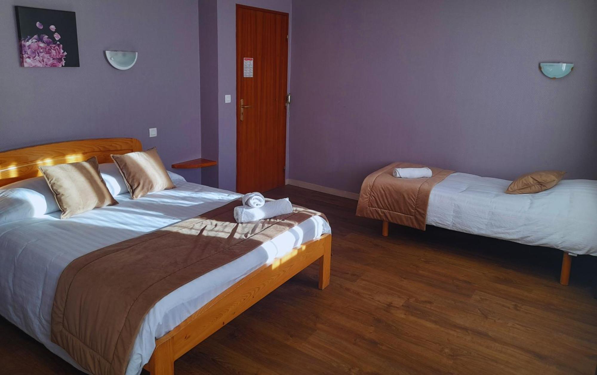 Le Catalan - Hotel Et Appartements Mont-Louis Εξωτερικό φωτογραφία