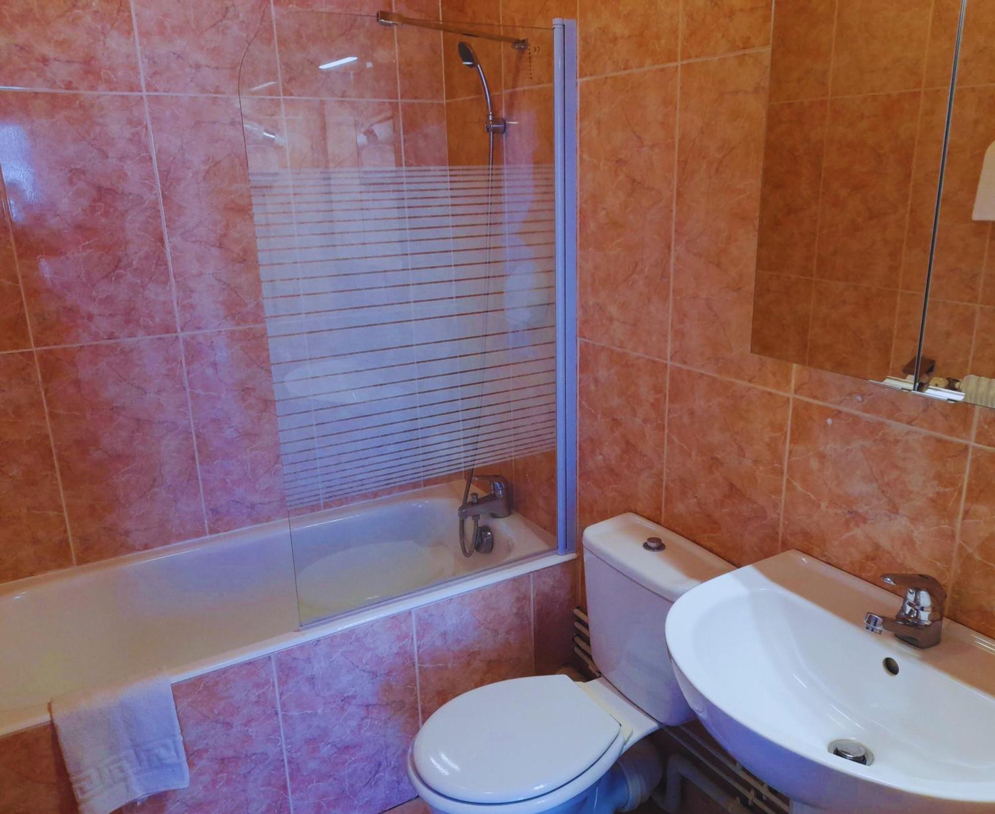 Le Catalan - Hotel Et Appartements Mont-Louis Εξωτερικό φωτογραφία